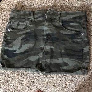 NWOT Express Camo Skirt Size 0